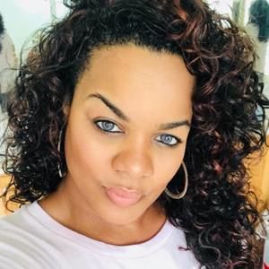 Meet your Posher, Yvonne